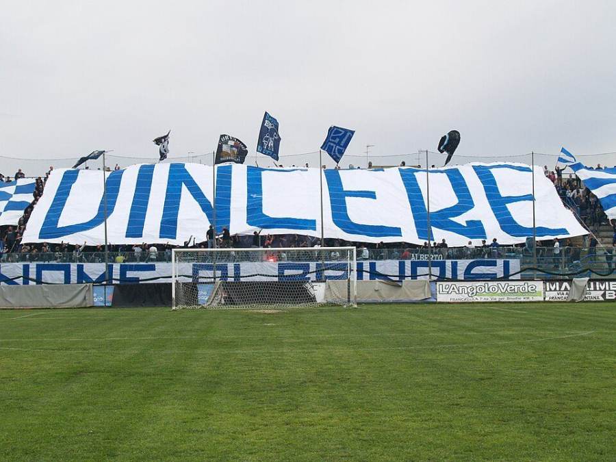 football ultras